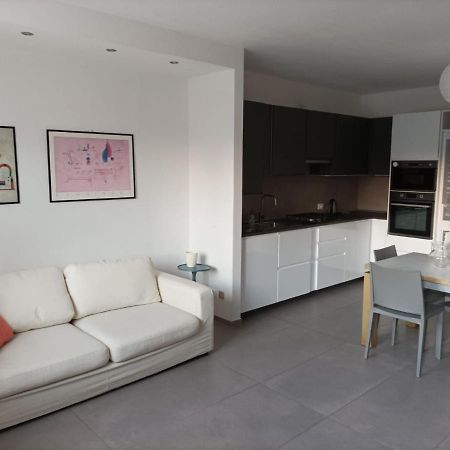Caky'S House Apartment Desenzano del Garda Exterior foto