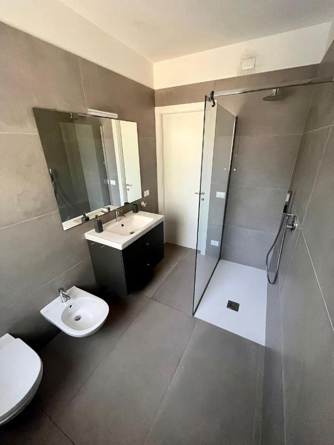 Caky'S House Apartment Desenzano del Garda Exterior foto